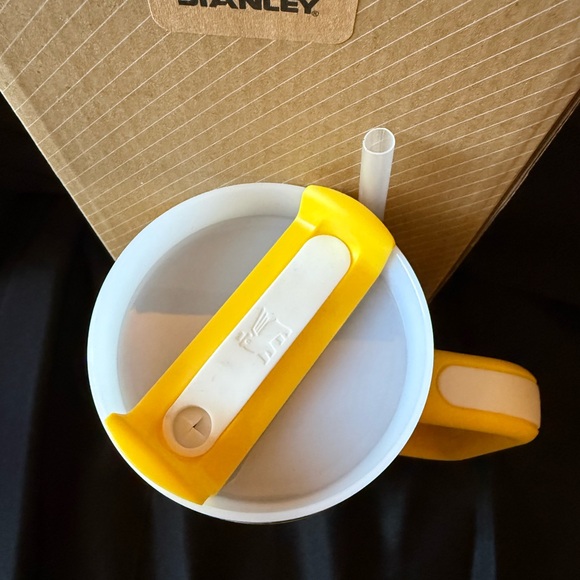 New Stanley Yellow Tumbler with Special Edition Winnie the Pooh Design 40oz - Picture 5 of 7